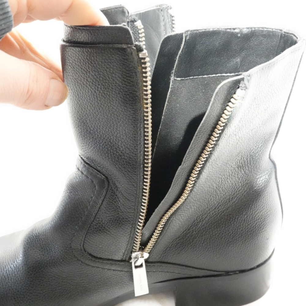 MICHAEL KORS Black Triple Zippered Ankle Moto Boots w/Lugg Soles, size 8½M - Picture 7 of 11